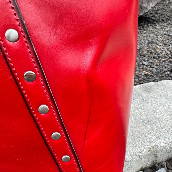 Patricia Nash NWT Distressed Leather “Benvenuto” Tote Bag – Lava Red Retail $299 - Picture 8 of 17